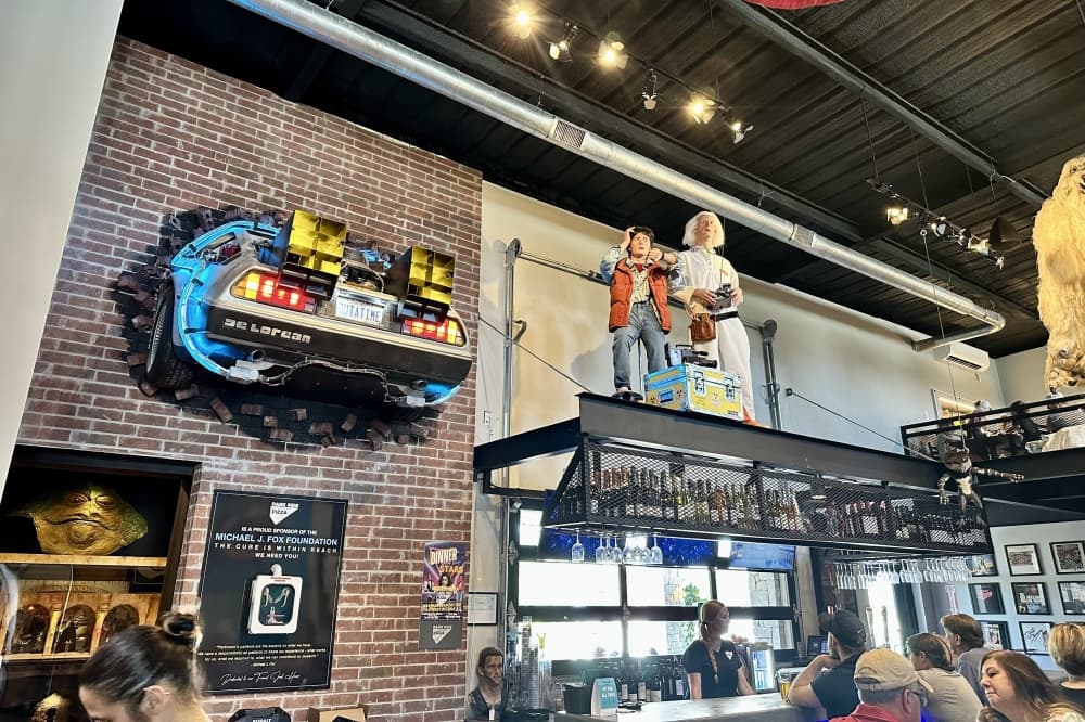 New Pizza Restaurant in Boerne is a blast from the past