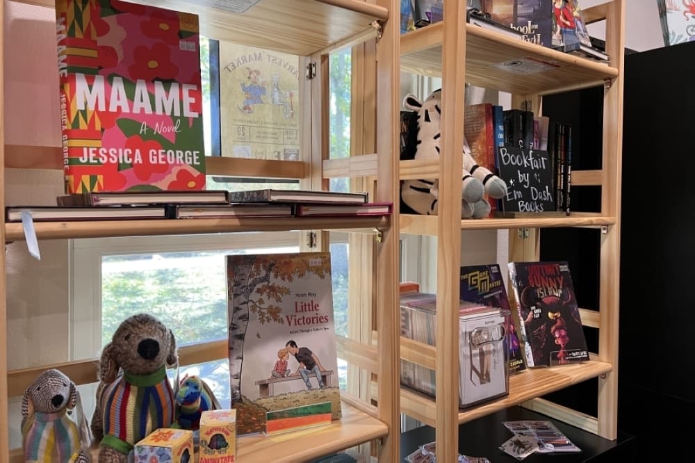 Em Dash Books shutters its doors in downtown Buda; plans to open popup bookstore at The Carrington