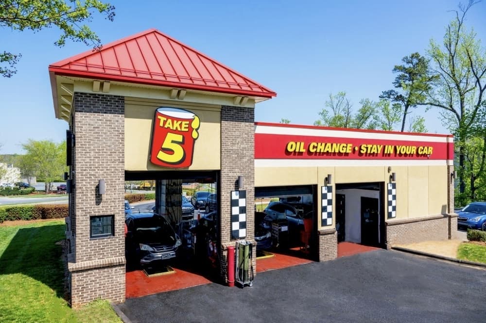 Take 5 Oil Change location coming to Spring