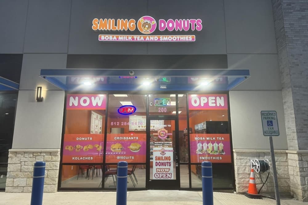Smiling Donuts recently opened a new location in Hutto. (Courtesy Smiling Donuts)
