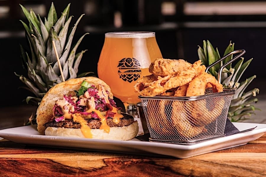 New Braunfels burger eatery Muck and Fuss coming to north San Antonio