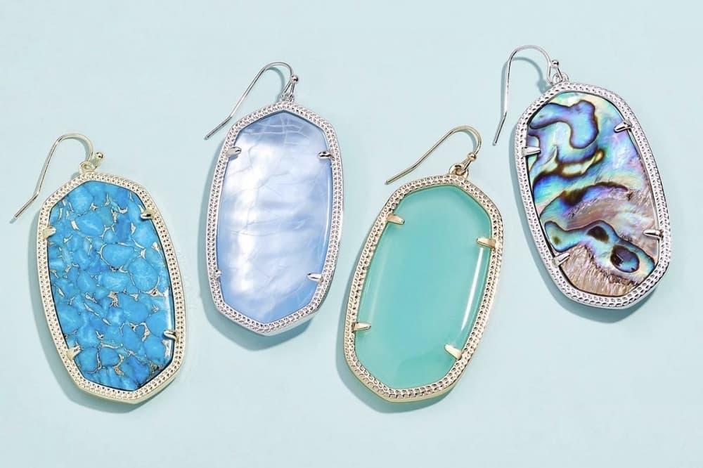 Kendra Scott opens in Pearland Town Center