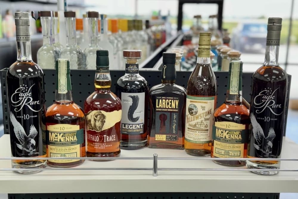 Locally owned Elite Liquor & More opens in Cross Creek Ranch Retail Center
