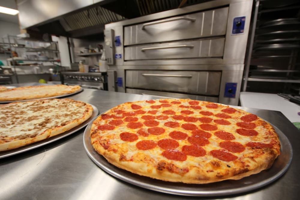New York Grand Pizza to open second Lake Houston-area location this summer