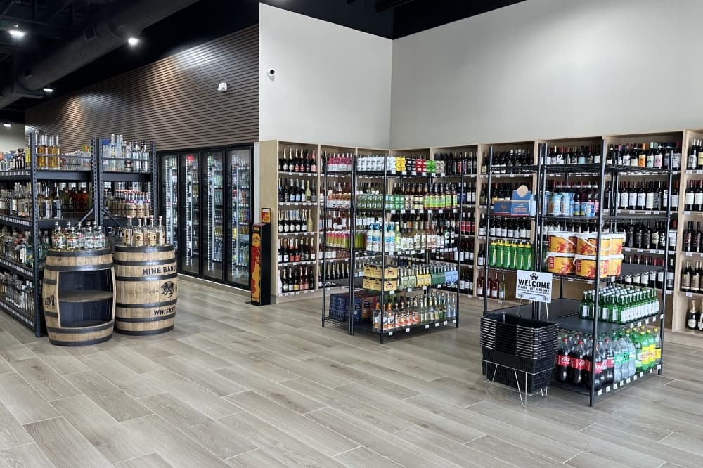 Top Barrel Liquor & Smoke now selling spirits, e-cigarettes in Leander