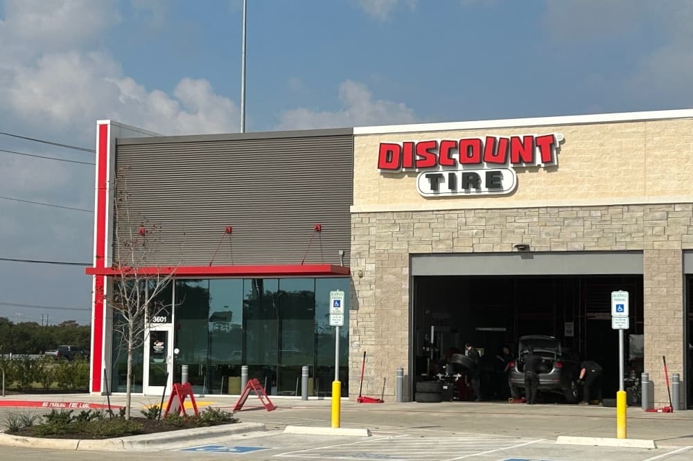 Discount Tire now serving far West Oak Hill