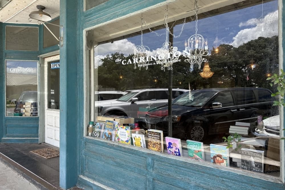 Em Dash Books temporarily relocates to The Carrington in Buda