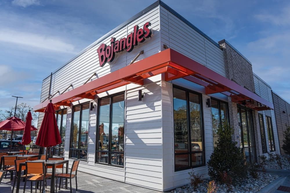 Fried chicken chain Bojangles plans Lewisville location