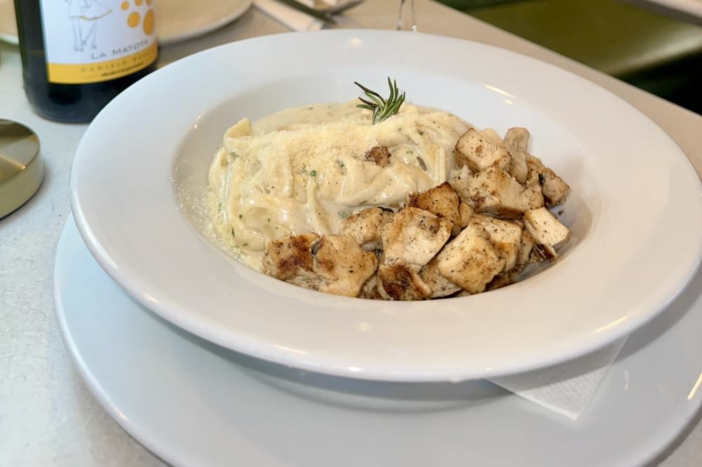 Salt & Sugar Gastro Bar celebrates first year serving Cy-Fair