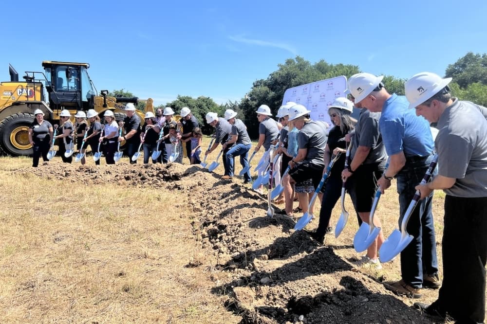 Nonprofit organization Hope Alliance breaks ground on new Leander facility