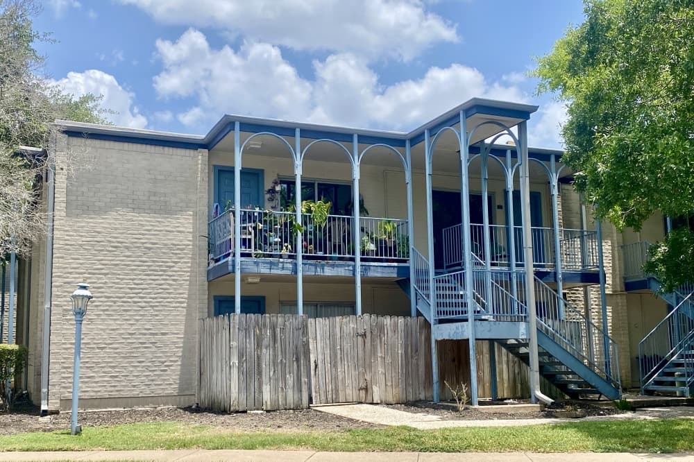 Bellaire considers zoning ordinance update to allow townhomes, prevent potential apartment expansion