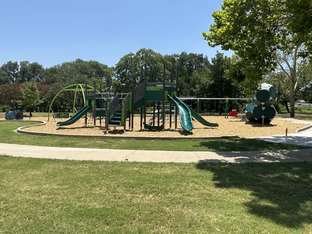 Playground renovations finish at 2 Richardson parks