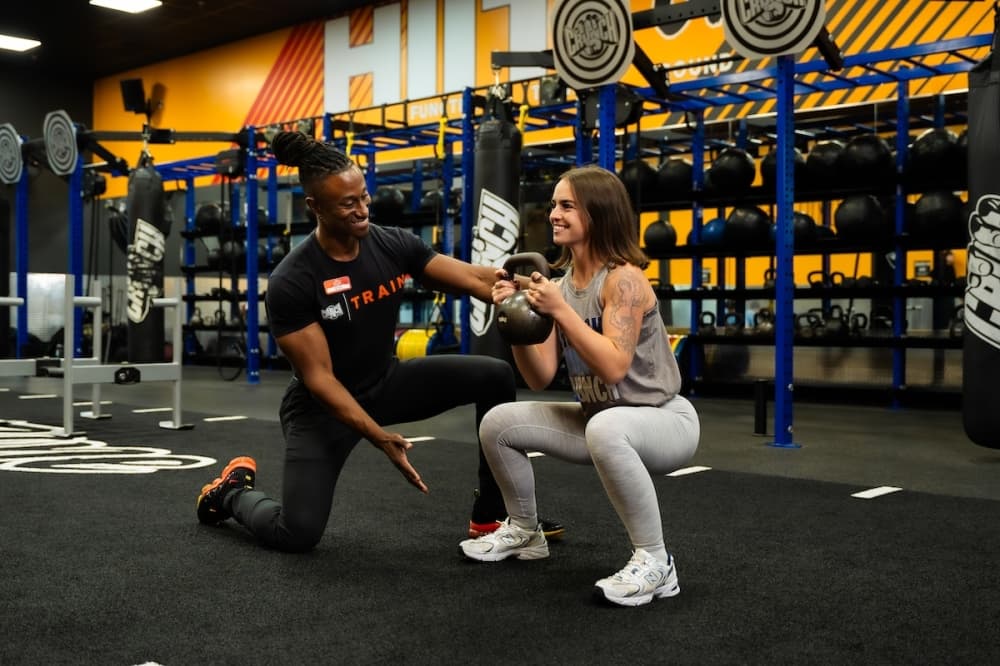 Crunch Fitness opens in Humble with hot studio, boxing ring
