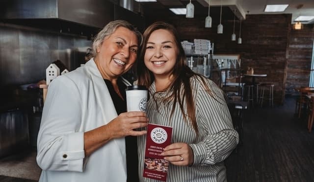 Image shows Galina and Sofia. 