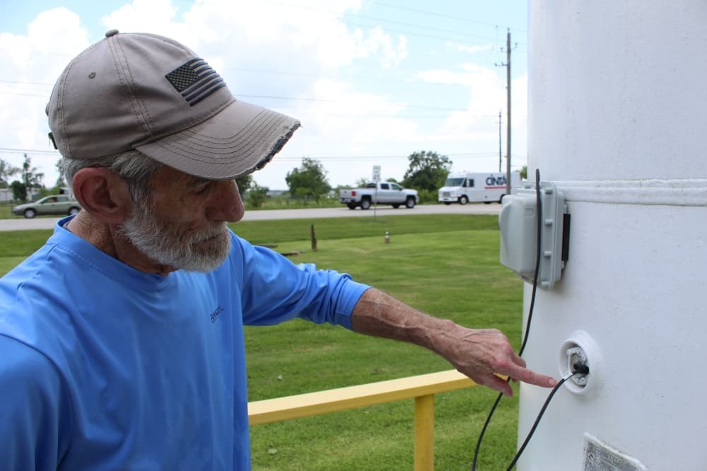Gasoline shortages add to woes caused by ongoing power outages in Houston