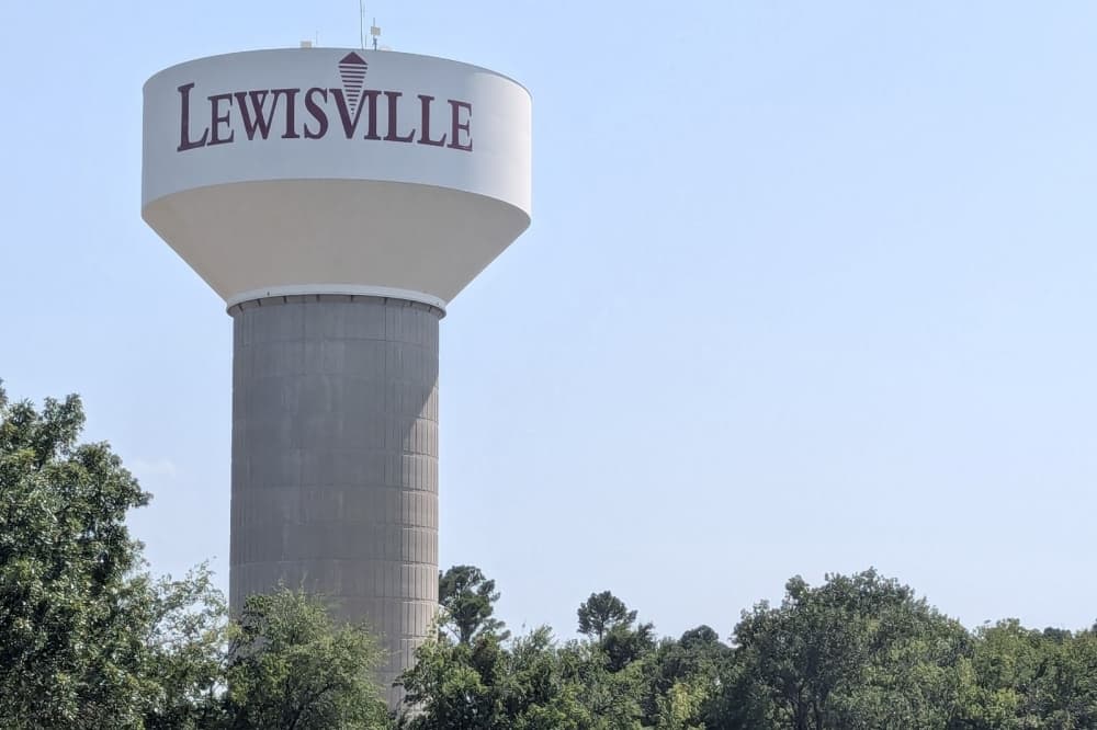 Short-term rental property owners can now apply for required permits in Lewisville