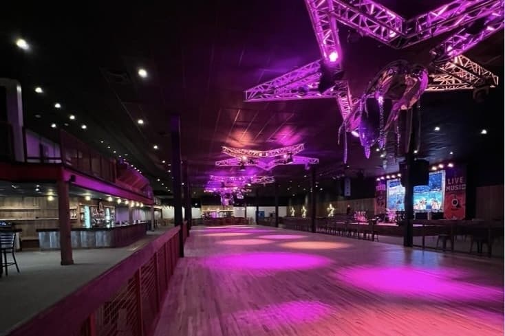 Texas Rodeo Saloon brings dance hall, bar to Katy