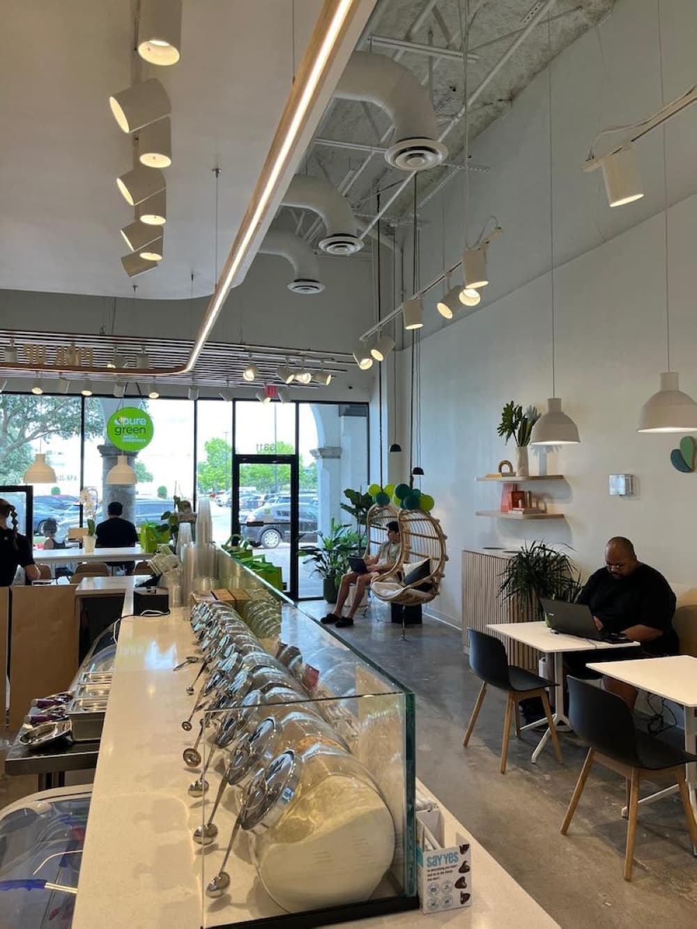 A photo of the smoothie shop's interior. 