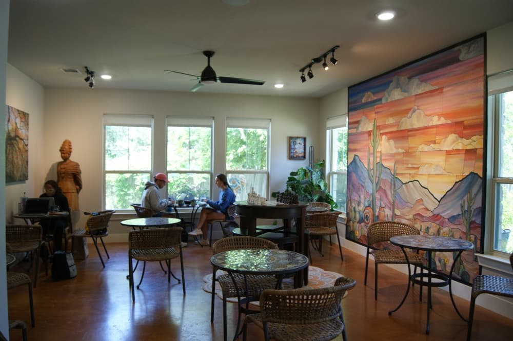 Merry's Mud Pottery House fosters creativity in Round Rock