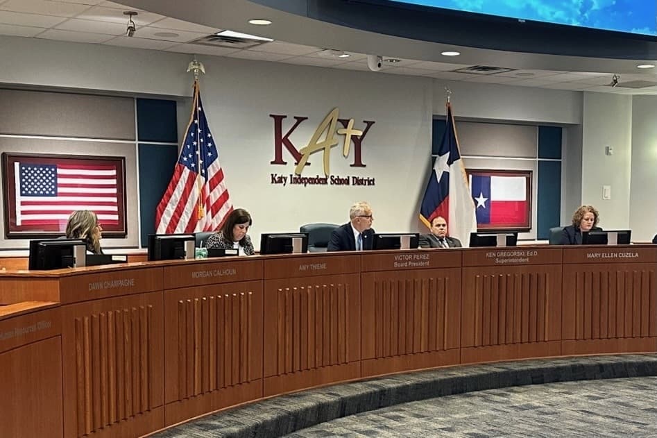 Katy ISD trustees approve lump sum pay for teachers