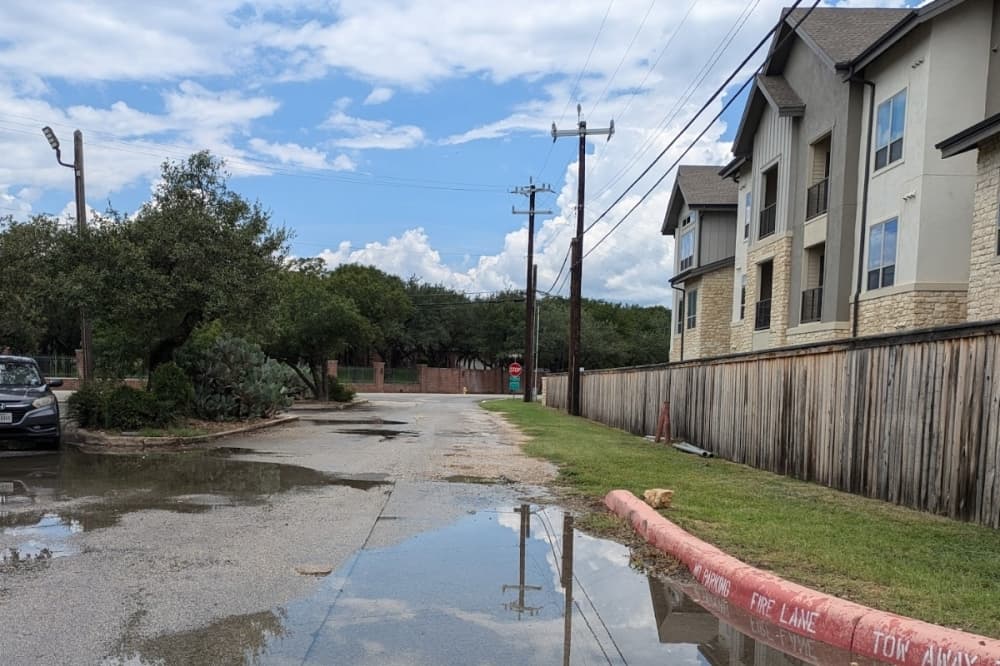 Hill Country Village seeks to settle road responsibility question