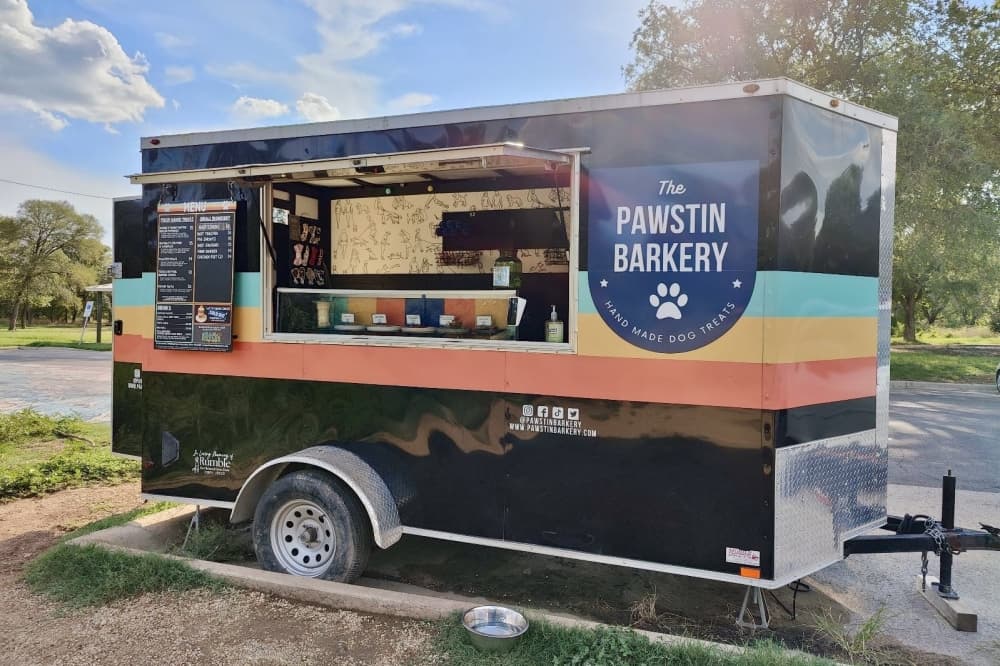 Treat trailer Pawstin Barkery closes after 2 years