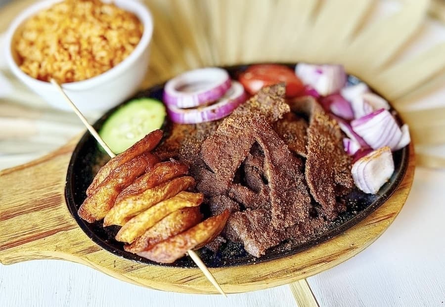 Nigerian restaurant now open in Pearland
