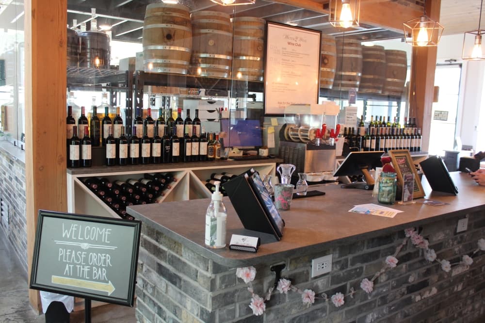 Bar at Water 2 wine