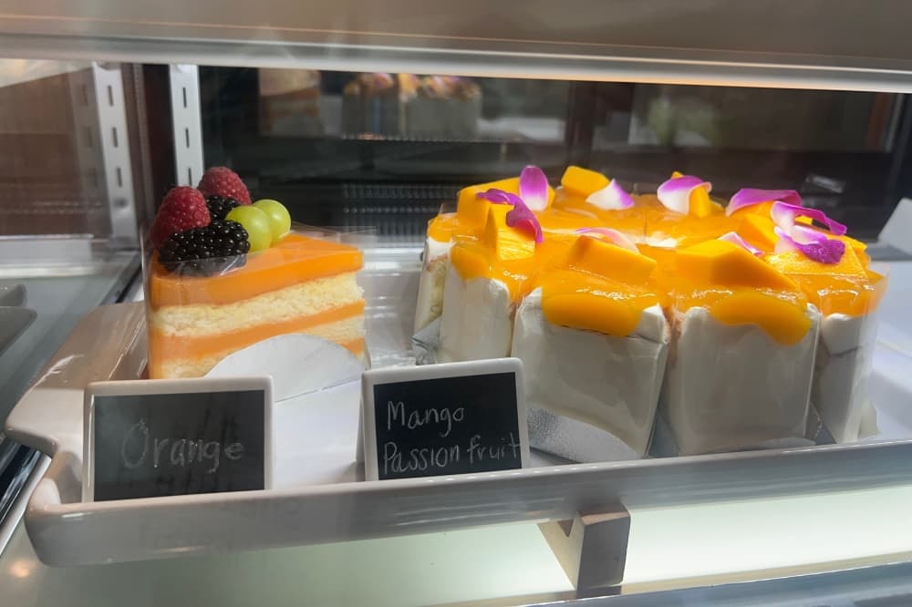 Fruit cakes
