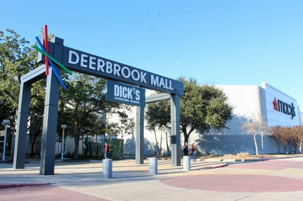 Deerbrook Mall celebrates 40-year milestone in Humble