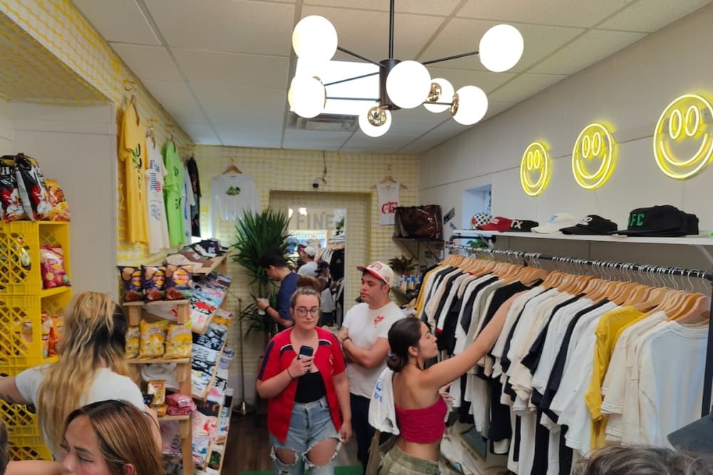 Print, retail, vinyl and more now available at Austin’s newest social hub Feels So Good