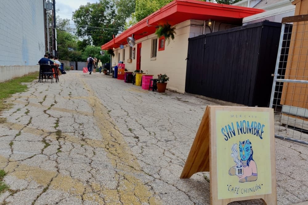 Mercado Sin Nombre serving Mexican coffee, masa-based snacks in East Austin