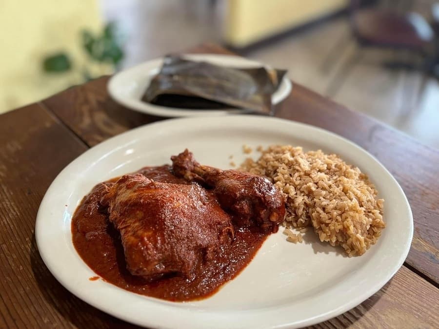 Los Mirasoles Cocina Mexicana now open in Dickinson