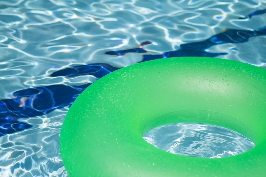 Oak Ridge North approves discount plan for pool passes following closure