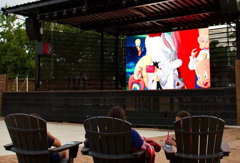 Seguin Schoolyard venue now open