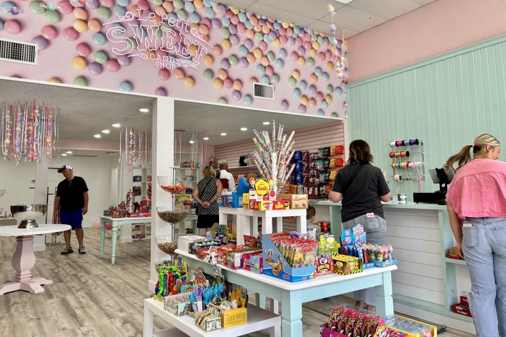 New candy store Le Petit Sweet opens in downtown New Braunfels