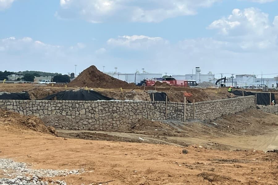 4 warehouses under construction in Southlake