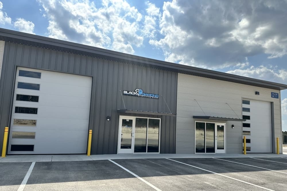 Auto body shop Black Diamond Collision Werkz opens in Liberty Hill