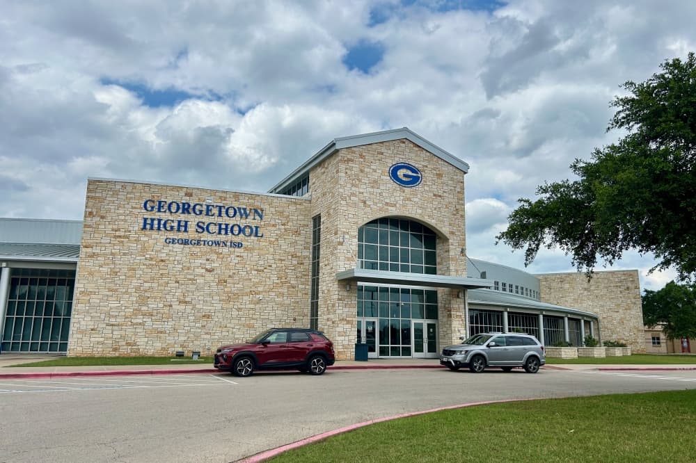 Georgetown ISD implements new cellphone use policy