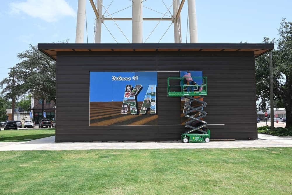 Katy to reveal water tower murals depicting city’s history