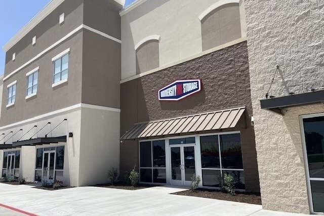 University Ave Storage offers climate-controlled units in Georgetown