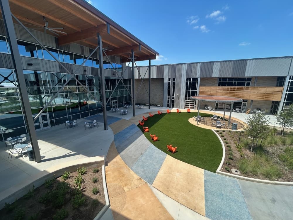 The central courtyard includes several spaces for students to sit and gather. (Brooke Sjoberg/Community Impact)