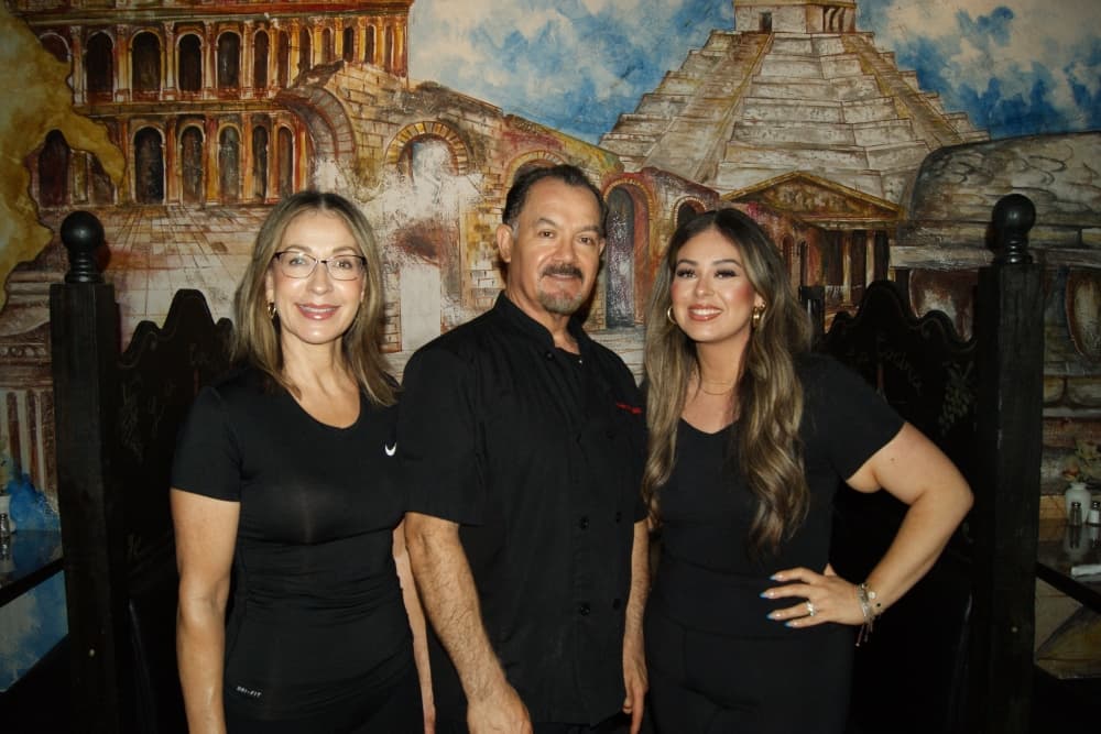 La Cocina Bar & Grill serves Mex-Italian cuisine for over 16 years in Round Rock