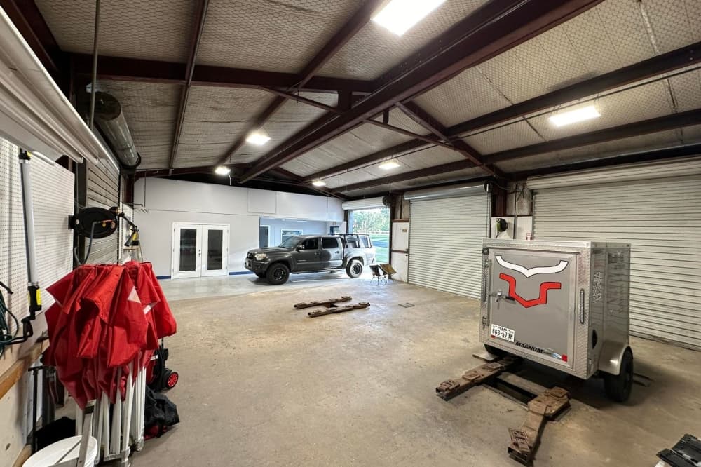MoBull Detailing now open in Bastrop