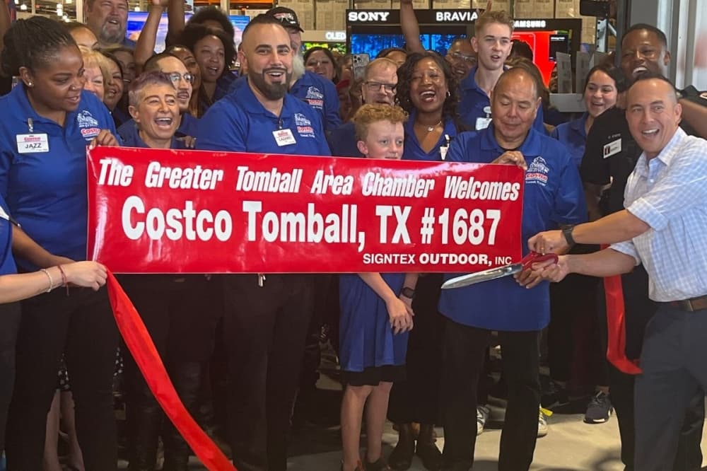A ribbon-cutting ceremony was held to celebrate the opening of the new Costco in Tomball. (Carson Weaver/Community Impact)