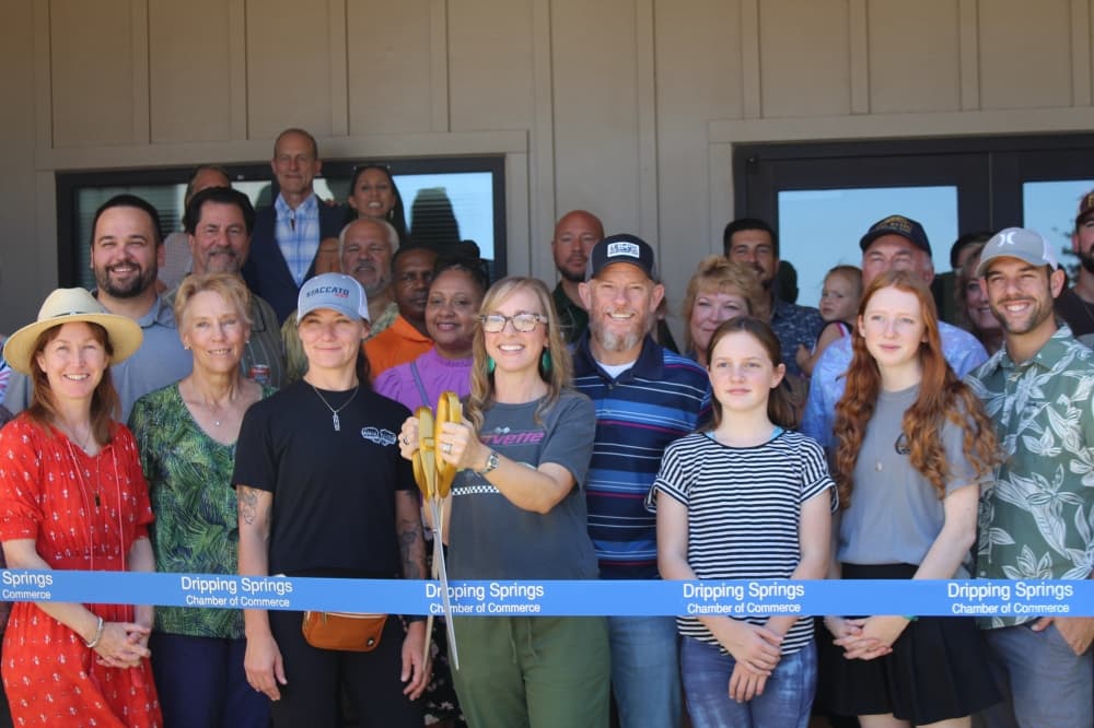 Apogee Dripping Springs celebrates opening with ribbon cutting ceremony