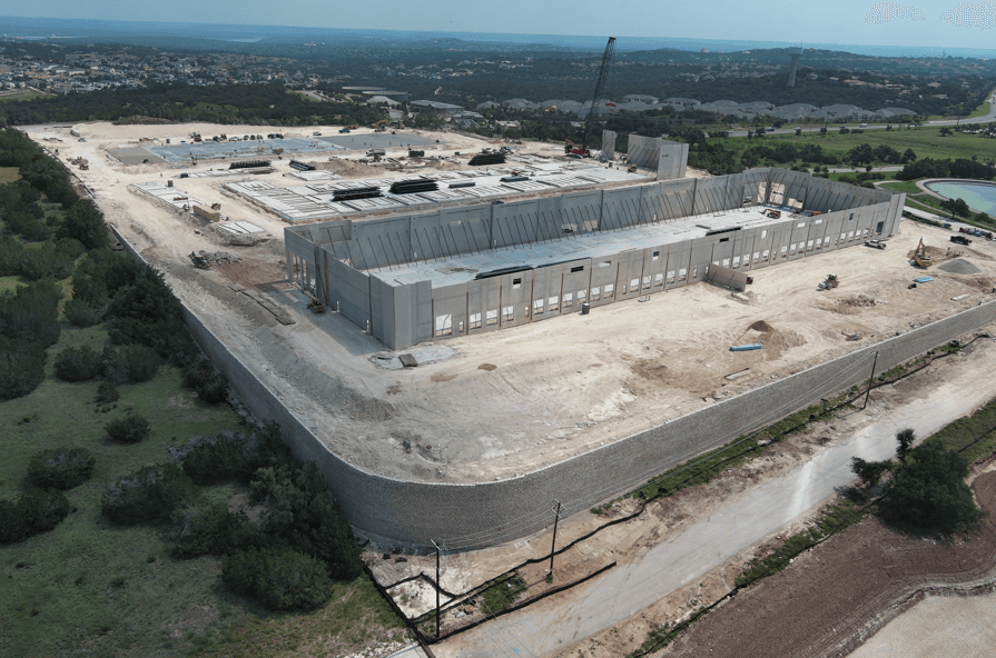 Lakeway to join Bee Cave's legal battle against new distribution center