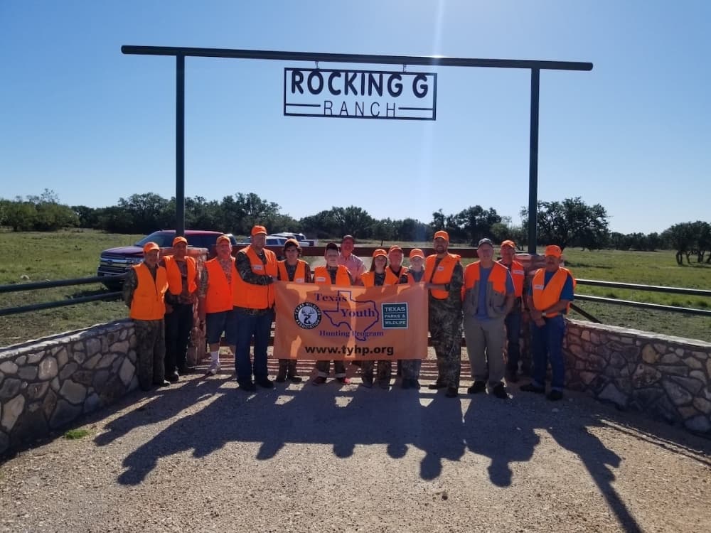 Image shows a hunting group.