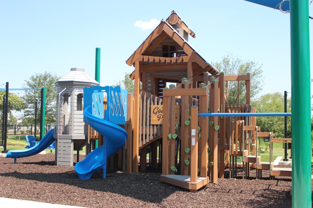 The family-friendly establishment has a playground for children. (Asia Armour/Community Impact)