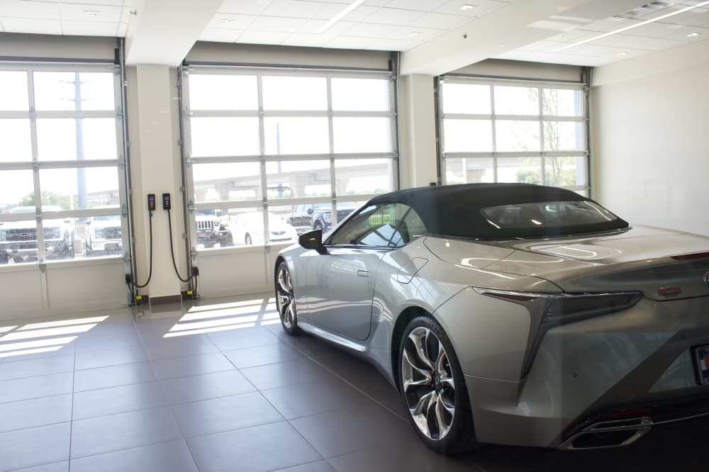 Delivery bays with a car